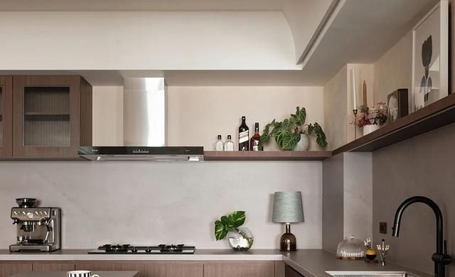 这才是双人宅天花板！夫妻俩的 142㎡复古摩登，越品越有味道 - 家居知识