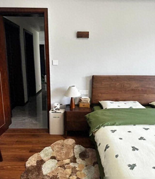 00后也爱新中式？江苏一23岁女子自装142㎡的家，坚持新中式风格 - 家居知识