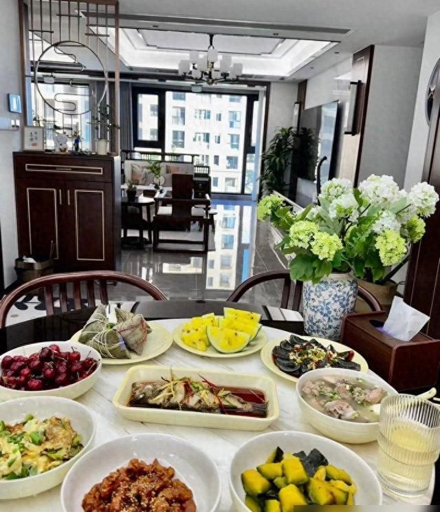 00后也爱新中式？江苏一23岁女子自装142㎡的家，坚持新中式风格 - 家居知识