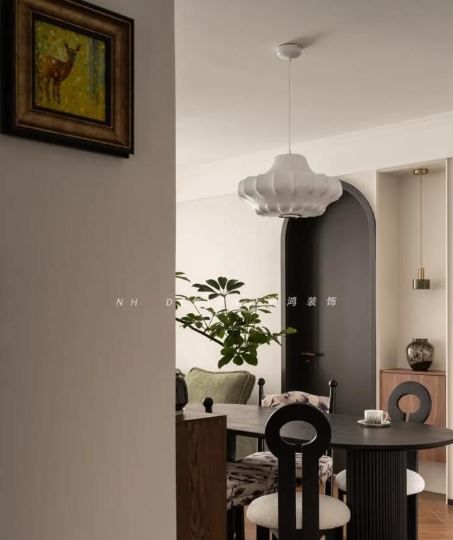 御湖半岛102㎡ 轻法式混搭中古，收纳也能做这么好看的装饰 - 家居知识