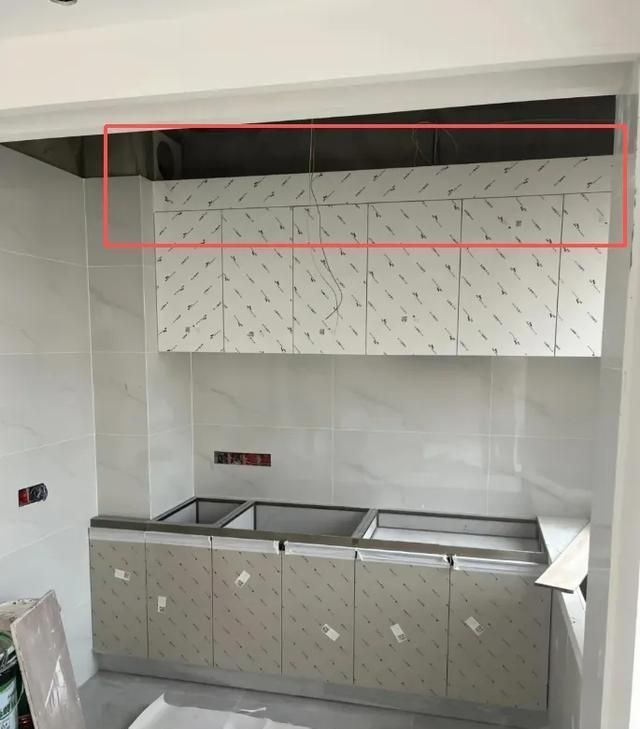 橱柜定制翻车实录：这8个‘隐藏雷区’，90%人已中招！ - 家居知识
