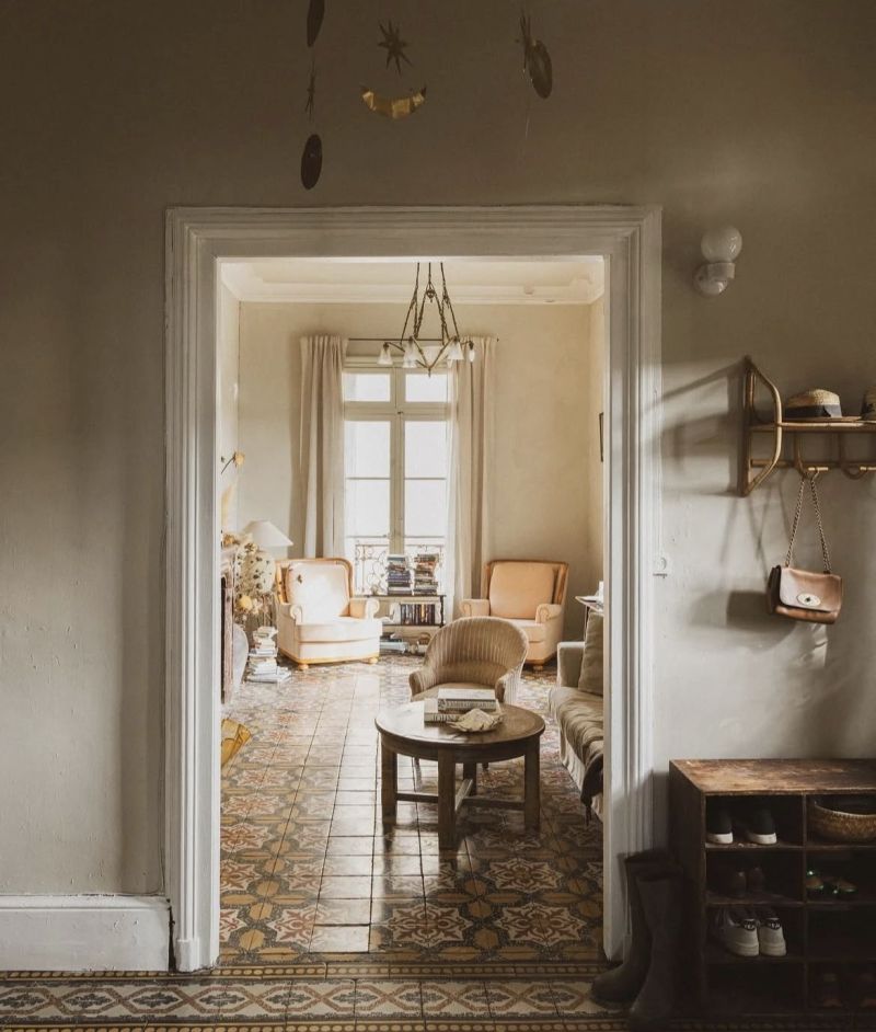 她在法国南部的家，与自然亲近的装饰，朴素复古却不失法式的优雅 - 家居知识