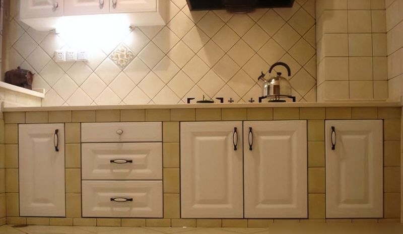 定做整体橱柜要2万，真黑！瓦工做个砖砌橱柜3千多搞定！逆天了 - 家居知识