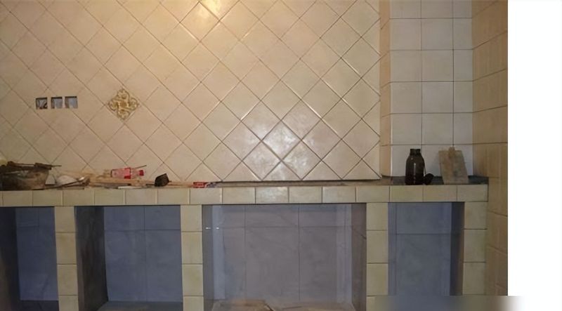 定做整体橱柜要2万，真黑！瓦工做个砖砌橱柜3千多搞定！逆天了 - 家居知识