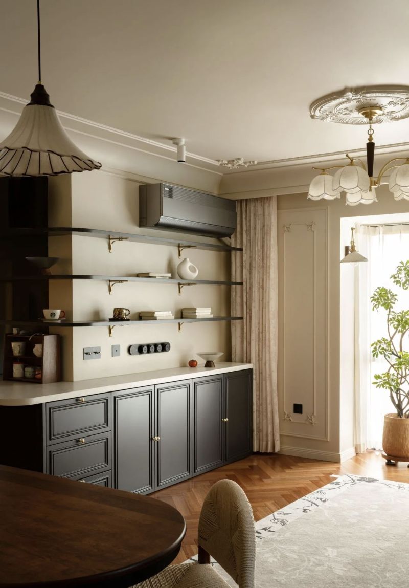 这大概是我见过最懂「法式复古」的家了！美得像巴黎老电影 - 家居知识