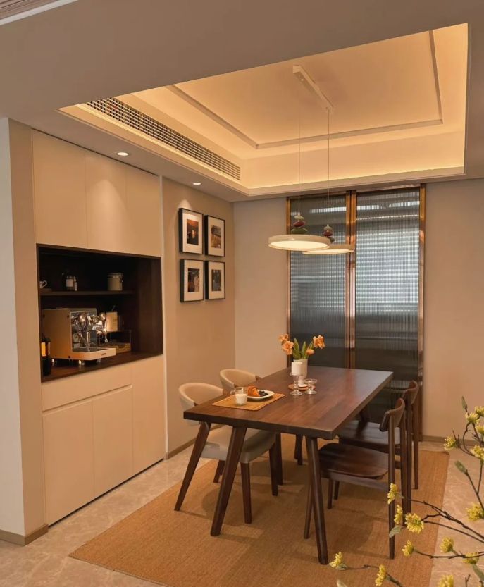 143㎡入住一年，精装改中古真的香 - 家居知识