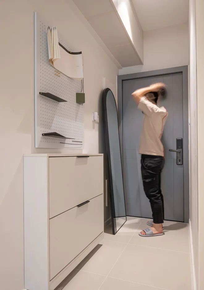 60㎡老破小爆改为中古风之家，拱形元素解决梁柱问题 - 家居知识