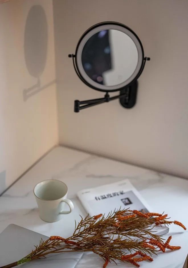 60㎡老破小爆改为中古风之家，拱形元素解决梁柱问题 - 家居知识