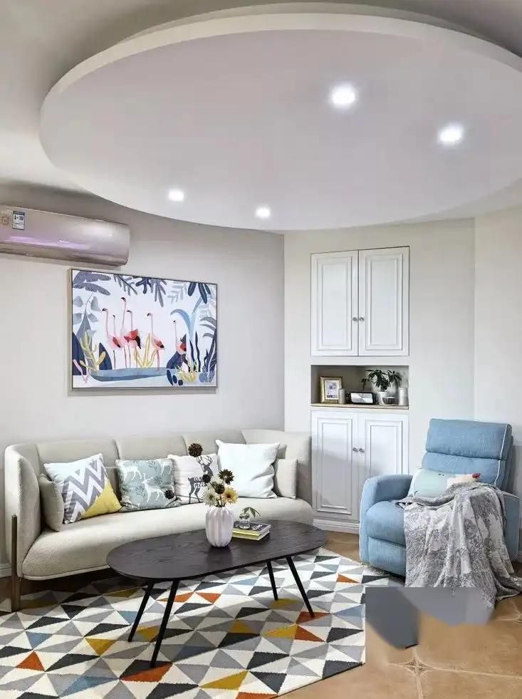 80㎡也能有童话家！北欧风小两居 + 带阳台主卧，优雅显贵还不挤 - 家居知识