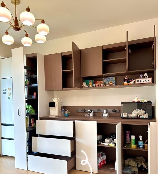 做餐边柜别瞎抄模板！避开3个坑，按这7点做，实用又显高级！ - 家居知识