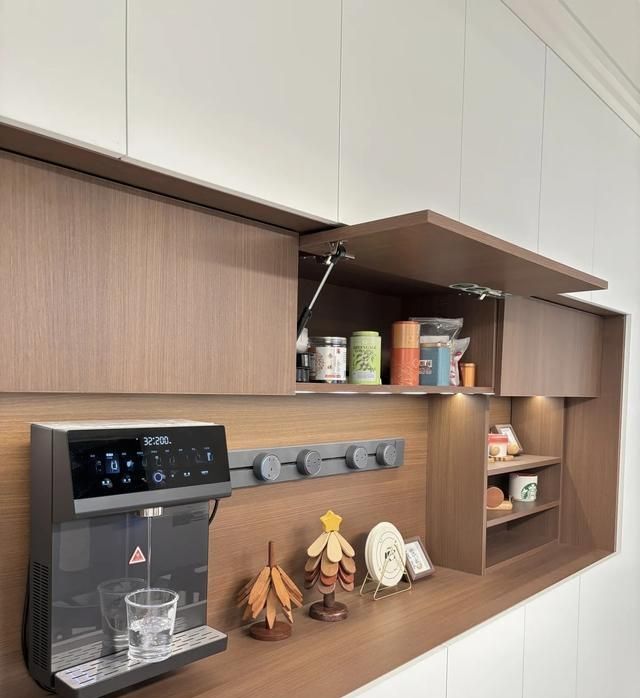 做餐边柜别瞎抄模板！避开3个坑，按这7点做，实用又显高级！ - 家居知识