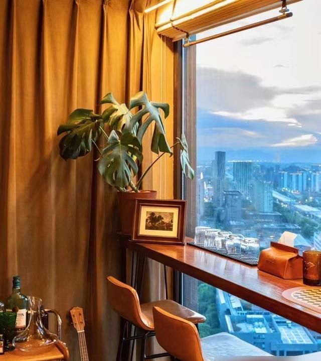 上海夫妇坚持极繁主义，把空无一物的家填成了杂货铺，高级感满满 - 家居知识