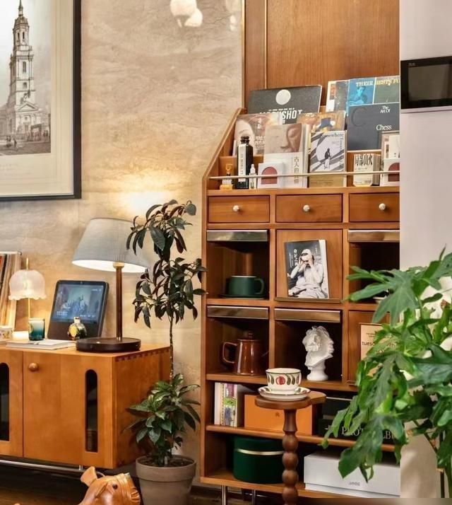 上海夫妇坚持极繁主义，把空无一物的家填成了杂货铺，高级感满满 - 家居知识