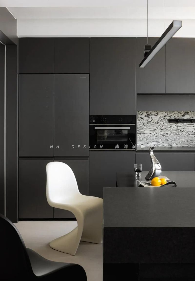 188㎡现代极简：以克制，容纳生活百川 - 家居知识