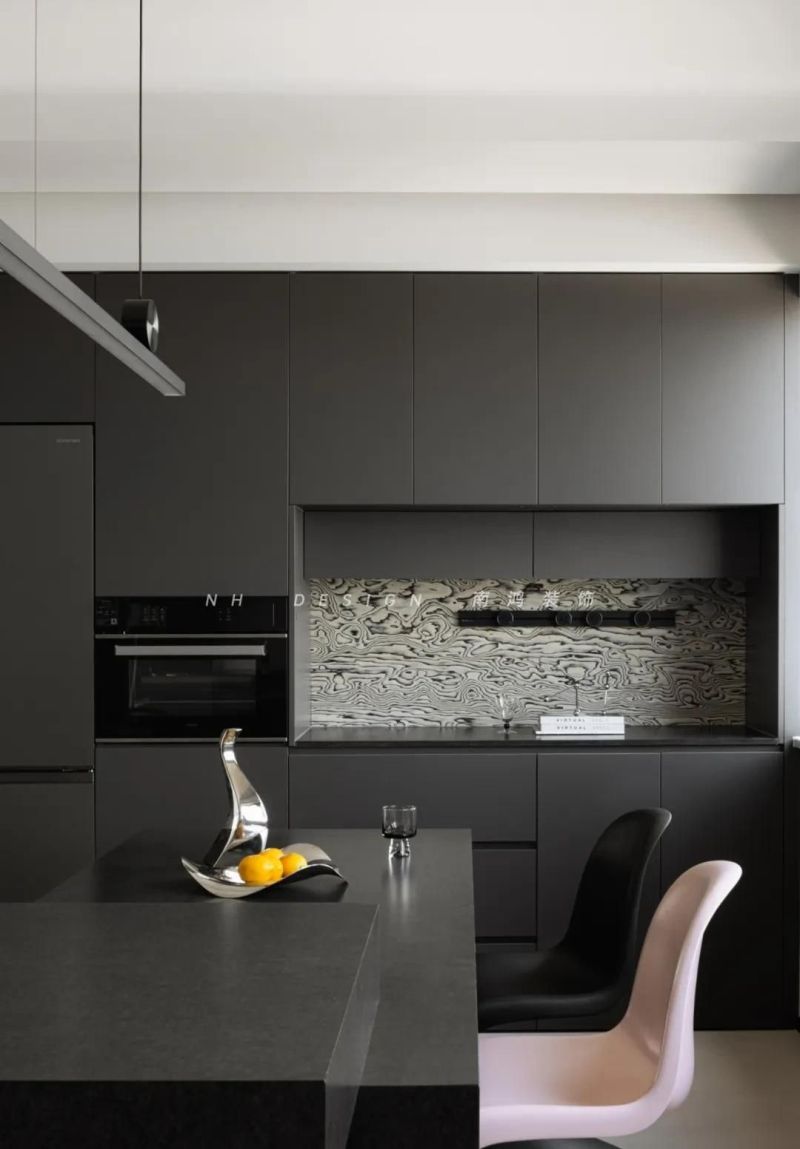 188㎡现代极简：以克制，容纳生活百川 - 家居知识