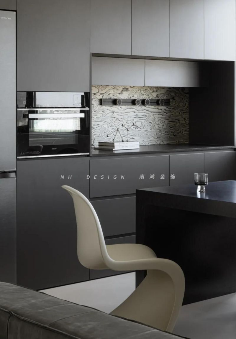 188㎡现代极简：以克制，容纳生活百川 - 家居知识