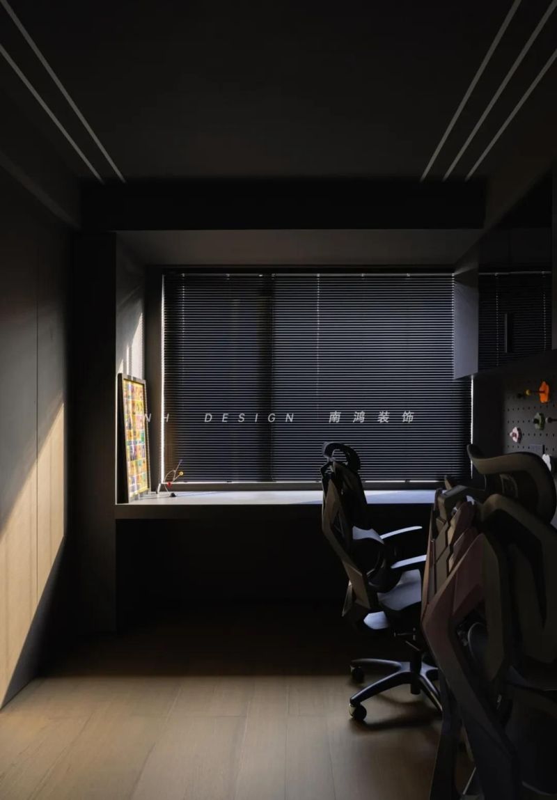 188㎡现代极简：以克制，容纳生活百川 - 家居知识