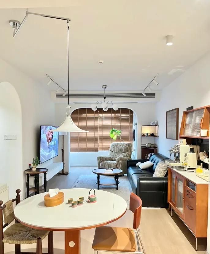 年轻人太会了！「洗烘机衣帽间一体化」设计，收纳力和颜值封神！ - 家居知识