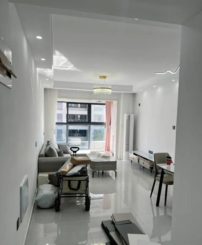 年轻人太会了！「洗烘机衣帽间一体化」设计，收纳力和颜值封神！ - 家居知识