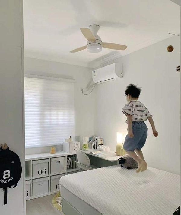 山东一三口之家火了，因“穷装”而走红，全屋那叫一个极简，晒晒 - 家居知识