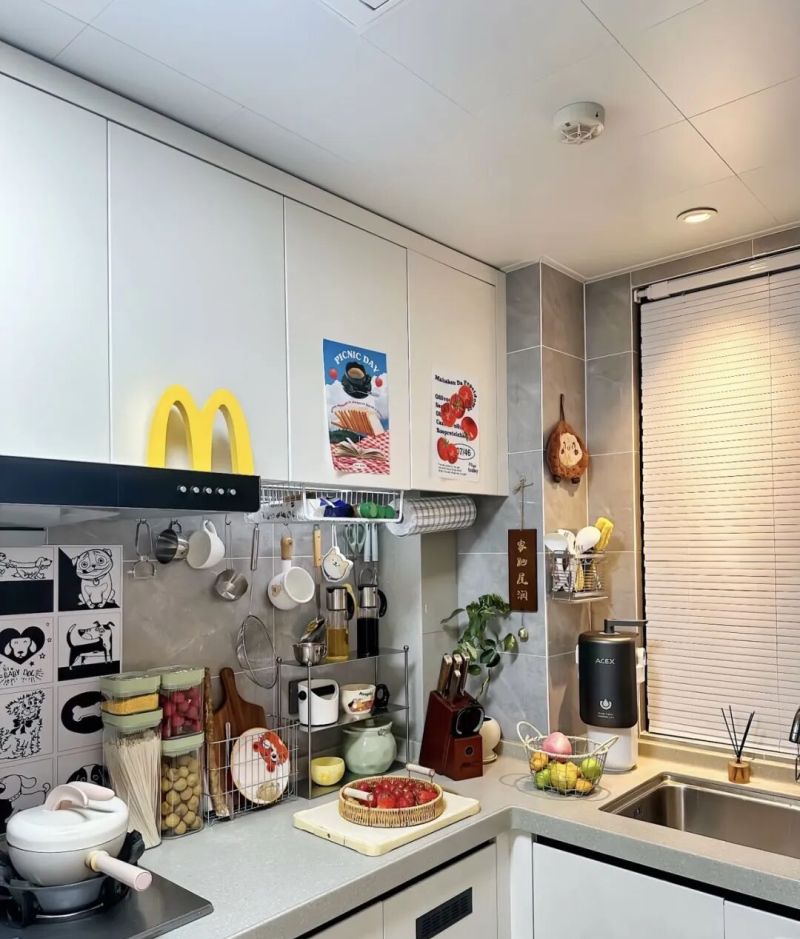 78㎡小家抄作业指南！奶油风混搭中古家具，高级感被它拿捏得准狠 - 家居知识