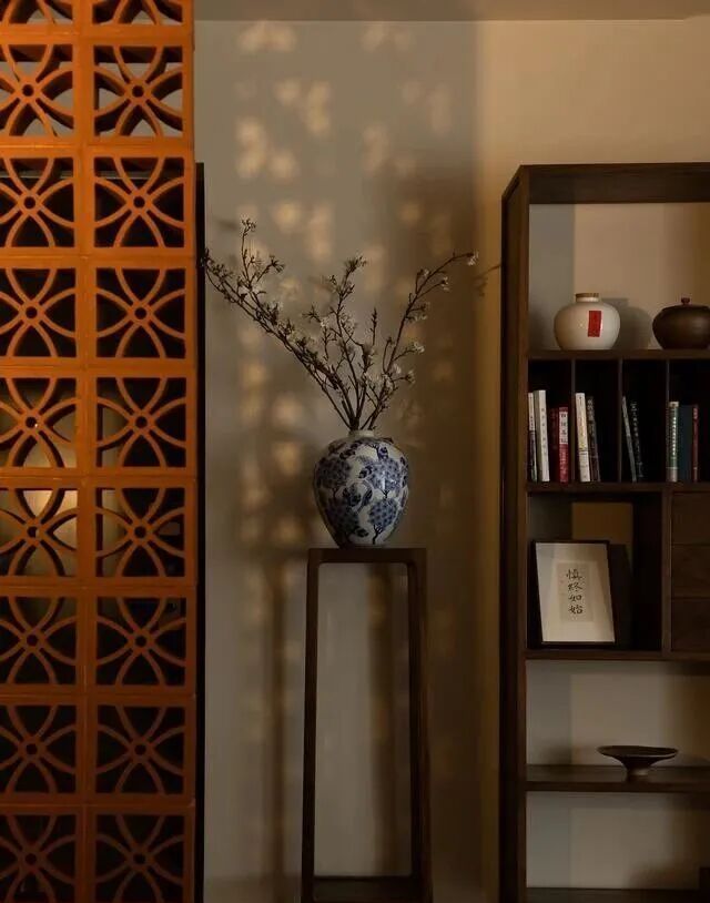 看了这么多套装修，还是觉得新中式最耐看，雅致素简，一眼万年 - 家居知识