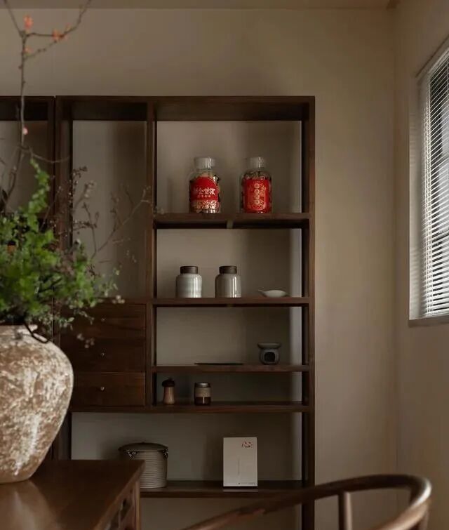 看了这么多套装修，还是觉得新中式最耐看，雅致素简，一眼万年 - 家居知识