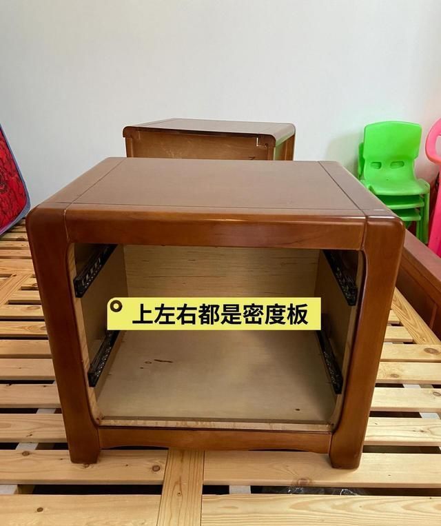 “床头柜”已逐渐退出中国家庭！看年轻人的新式做法，高级还实用 - 家居知识