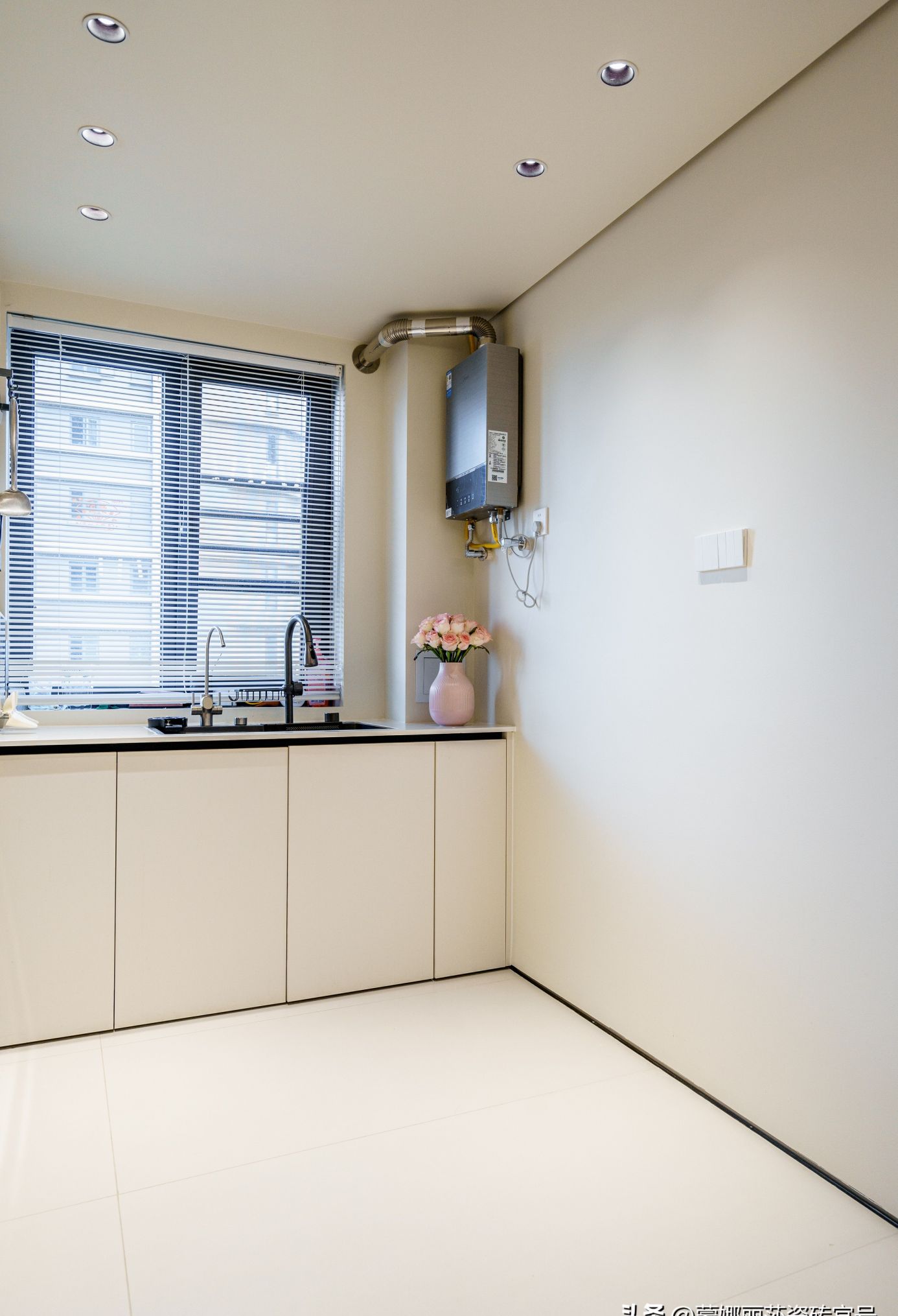 柔光砖打造的极简奶油风，海归夫妻的浪漫日常 - 家居知识