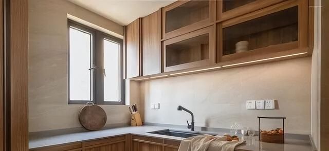 看了这么多套装修，还是觉得新中式最耐看，雅致素简，一眼万年 - 家居知识