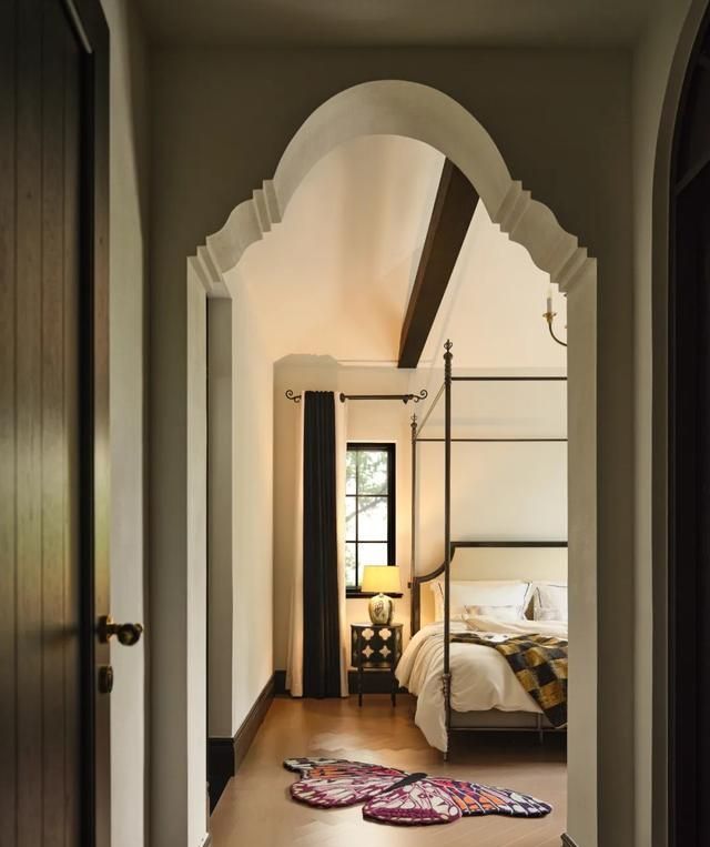 教科书级别的别墅装修！西班牙混搭海派风，我家直接美上热搜 - 家居知识