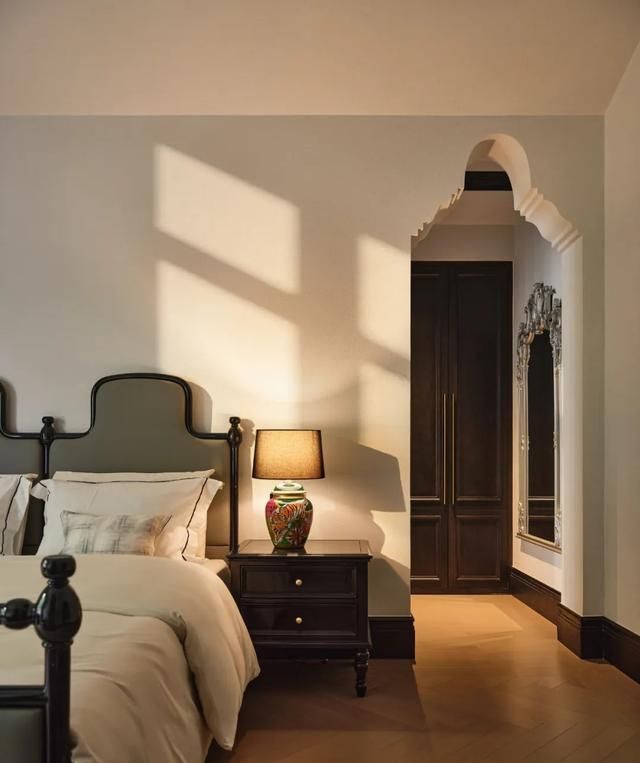 教科书级别的别墅装修！西班牙混搭海派风，我家直接美上热搜 - 家居知识