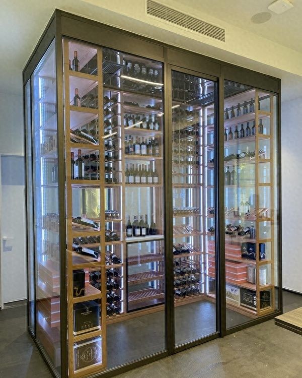 酒柜定制全攻略，靠谱企业推荐与选购指南