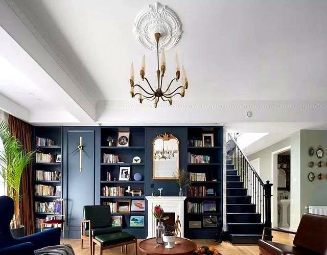 想在客厅设计书柜，其实不一定非要舍弃电视，这几种方式可以参考 - 家居知识