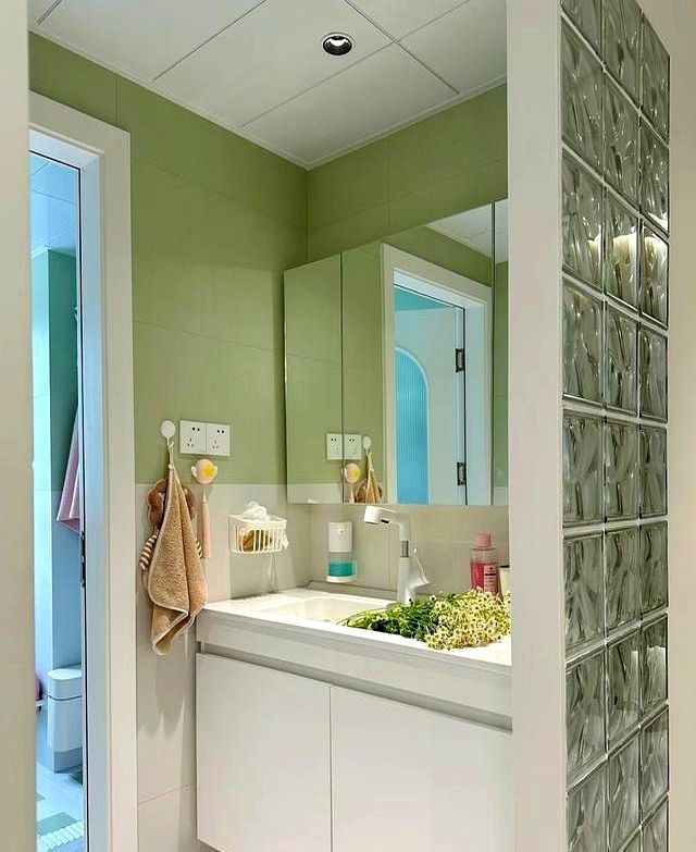 突发奇想！自己设计浴室柜超好用，卫生间变更高级，邻居争着模仿 - 家居知识