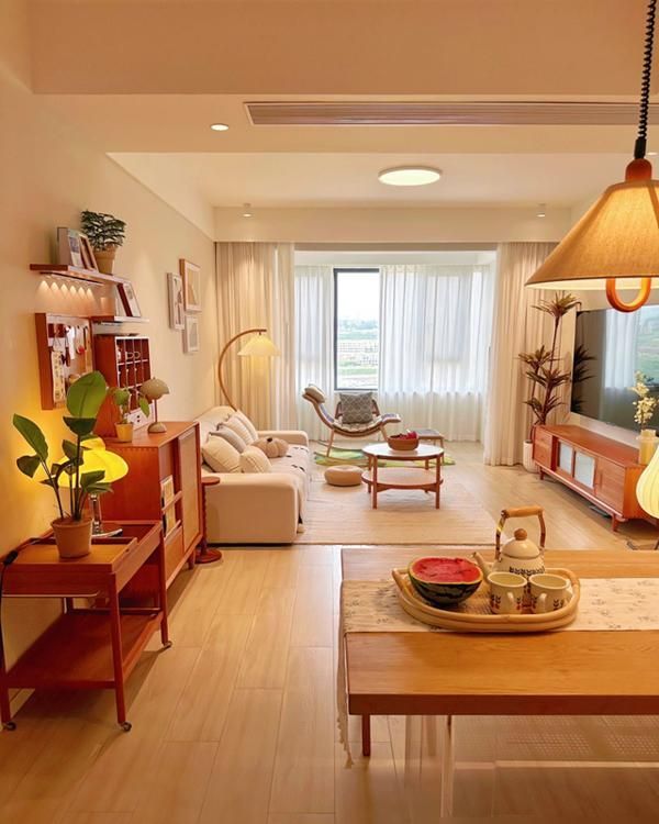 重庆发现一户人家的装修，那叫个温馨治愈，原木风装修简约又温馨 - 家居知识