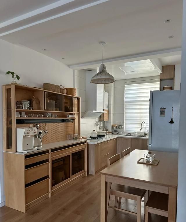 家虽小，但每一处都干净？原木风的简洁，美感！让人非常舒服 - 家居知识