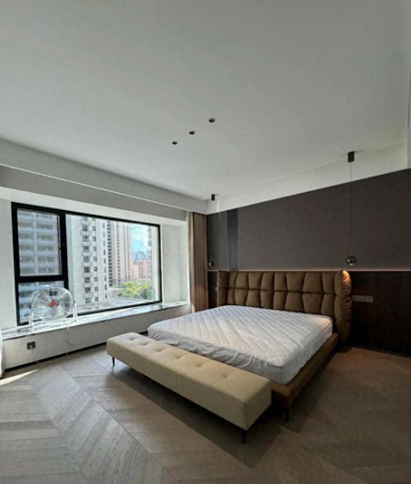 南京美女230㎡意式大平层曝光，梦幻装修让人进门就不想走