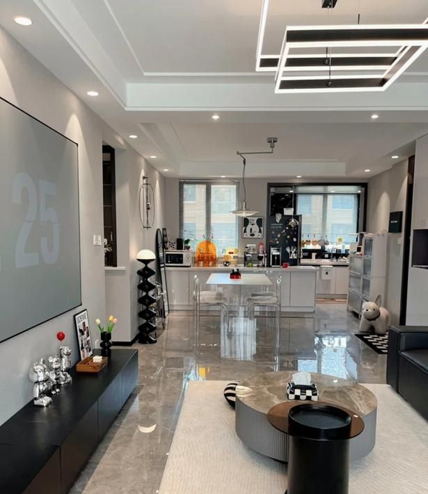 坚持极简主义的浙江夫妇，把家装修得一尘不染，透着骨子里的高级 - 家居知识