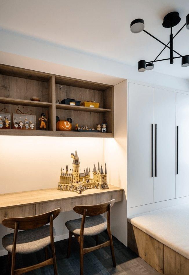 她家140㎡刚完工，全屋定制卡座沙发、榻榻米，收纳充足又美观 - 家居知识