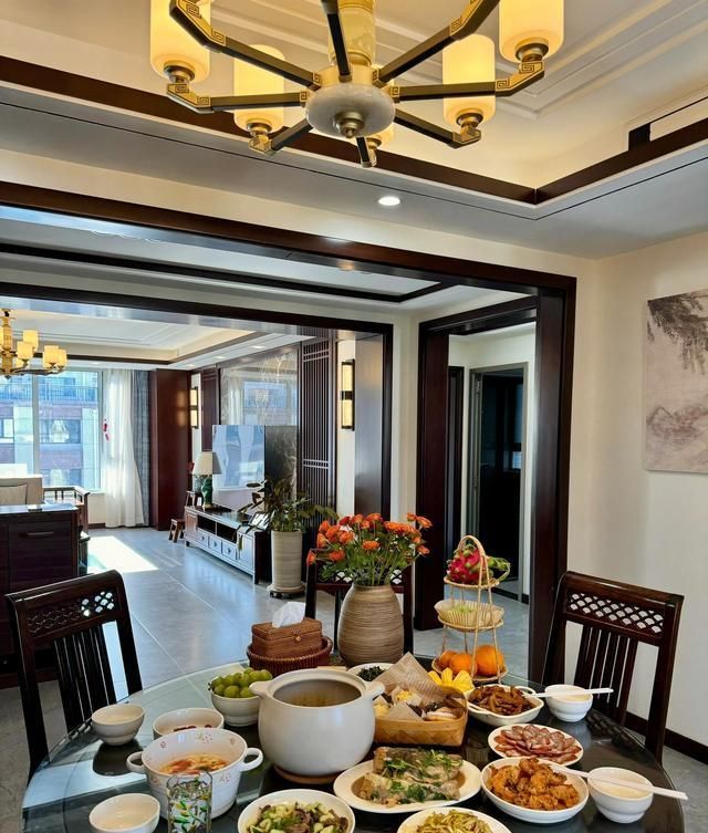 河北女主晒出224㎡顶层复式的家，新中式风格装修，那叫一个高级 - 家居知识