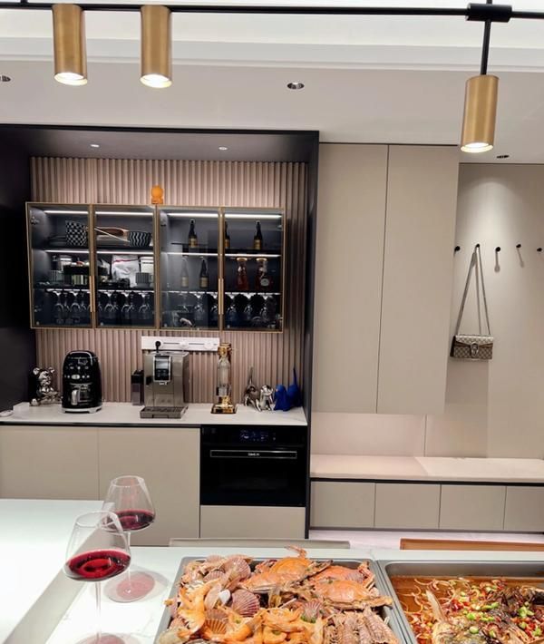 天津女主晒出轻奢风新家走红：装修简约又高级，全屋没有一丝俗气 - 家居知识