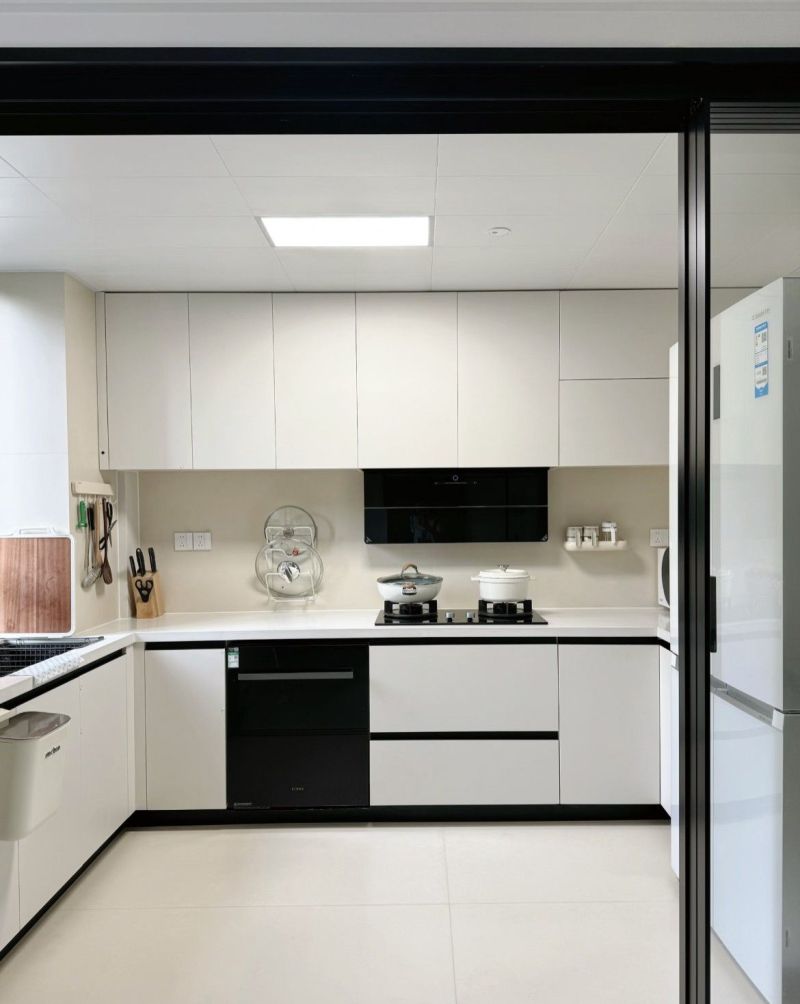 117㎡装出通透大平层既视感，极简风果然yyds！忍不住晒一晒！ - 家居知识