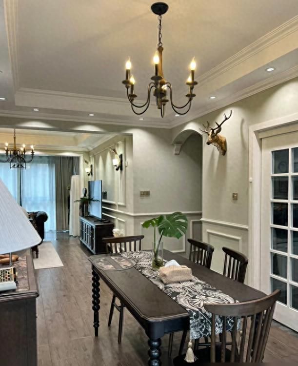 四川一女子独居122㎡的家，经典美式风格，因太会布置而圈粉无数 - 今日头条