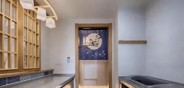 装修中的“日式风格”一直是个争议点。 - 家居知识