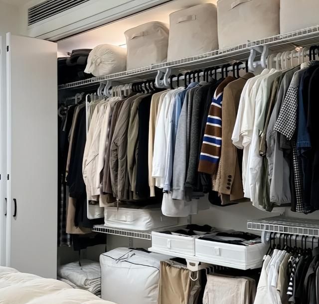 为什么定制衣柜渐渐“跌下神坛”？听内行人说完，我恍然大悟 - 家居知识