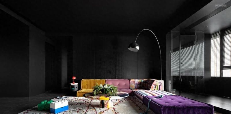 入门即高级！多巴胺混搭暗黑风惊艳亮相