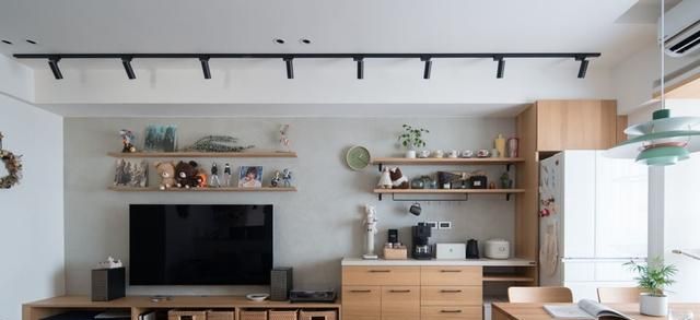 年轻夫妻改造66㎡日式风，全屋收纳翻倍、原地扩容，网友狂赞实用 - 家居知识