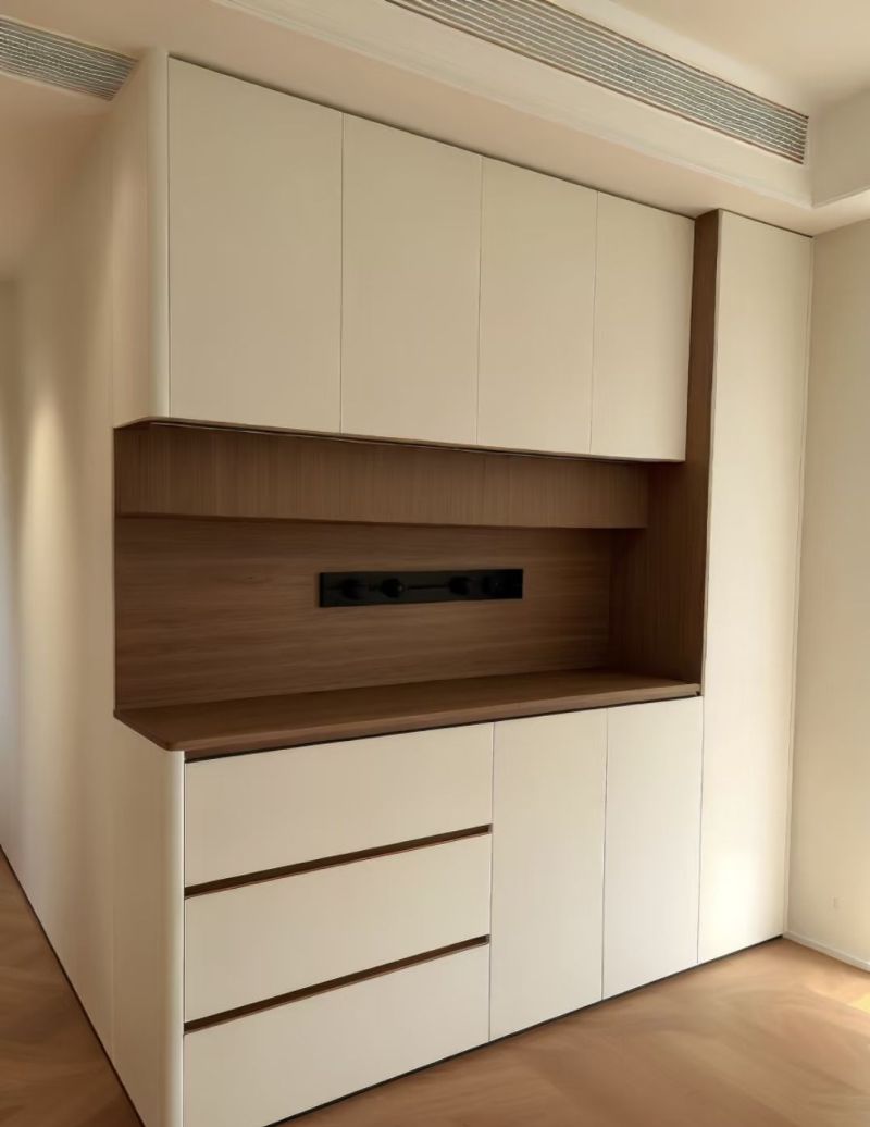 衣柜定制优质之选：时尚风格与靠谱品牌的融合 - 家居知识