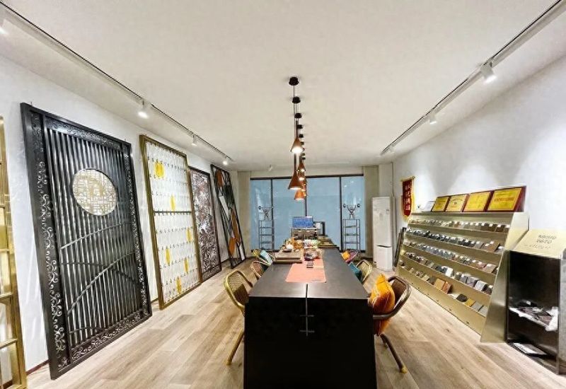 不锈钢家居定制全解析，橱柜、酒柜与收口工艺的专业之选